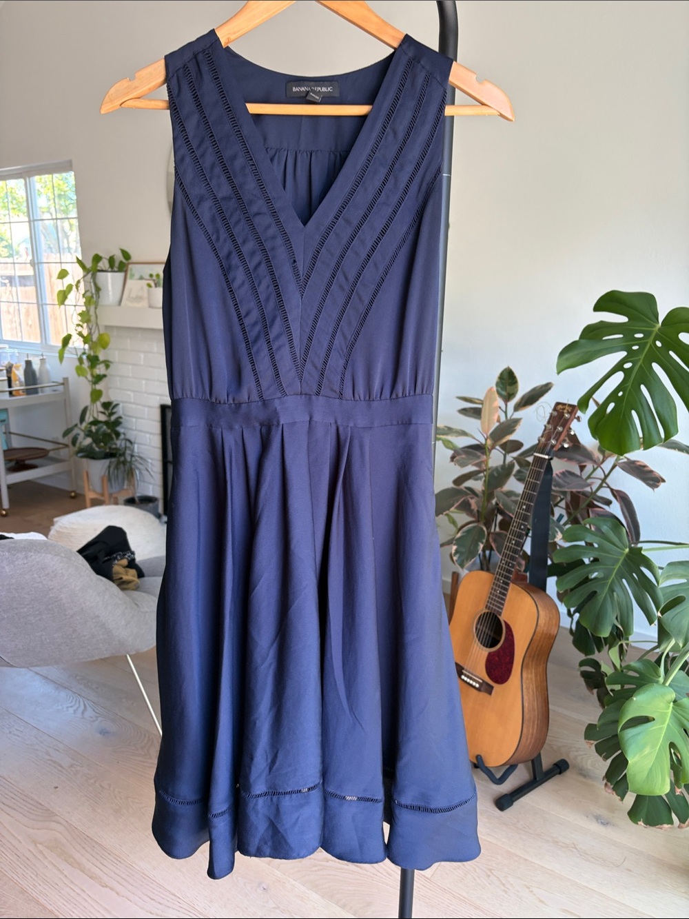 Banana Republic Navy Blue Dress – V-Neck & Flattering Fit